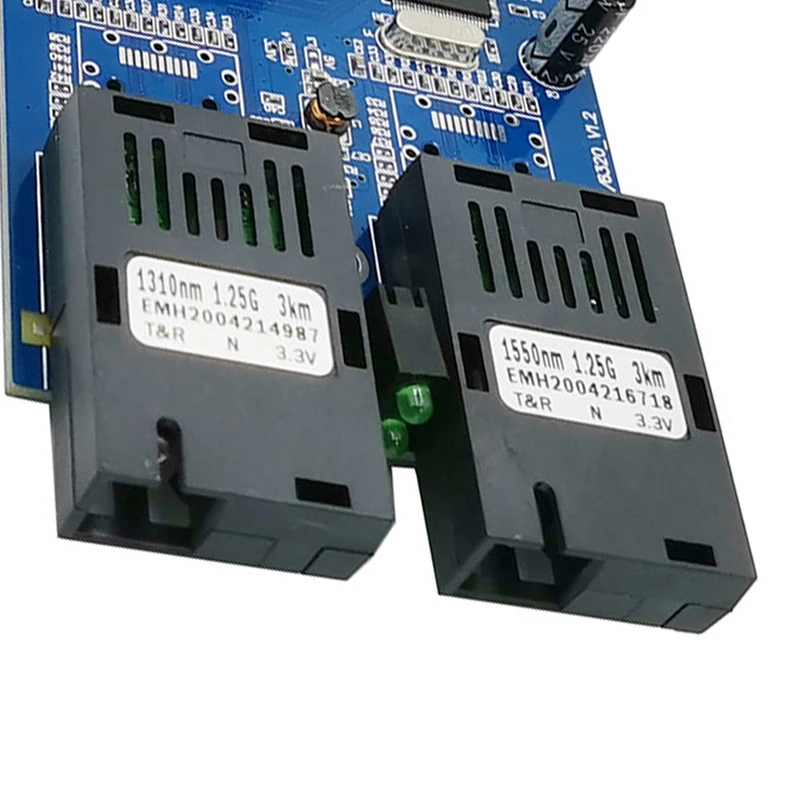 Gigabit Ethernet Fiber Switch 2 RJ45 UTP 2 SC Fiber Gigabit Fiber Optical Converter 2SC 2RJ45 Ethernet 10/100/1000M PCB
Gigabit Ethernet Fiber Switch 2 RJ45 UTP 2 SC Fiber Gigabit Fiber Optical Converter 2SC 2RJ45 Ethernet 10/100/1000M PCB