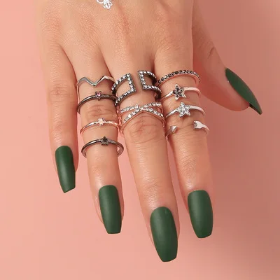 10Pcs/Set Creative Vintage Rings For Ladies Geometric Tri-color Mixed With Diamond Arrow Love Stars Combination Rings 2021 Style
10Pcs/Set Creative Vintage Rings For Ladies Geometric Tri-color Mixed With Diamond Arrow Love Stars Combination Rings 2021 Style