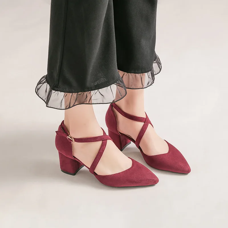 Summer Faux Suede Leather Shoes Woman Cross Band Sandals Med-High Heels Beach Flipflops Ladies Dress Shoes Gladiator Sandalias 
Summer Faux Suede Leather Shoes Woman Cross Band Sandals Med-High Heels Beach Flipflops Ladies Dress Shoes Gladiator Sandalias