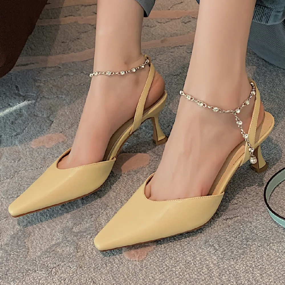 Women's genuine leather thin high heel square toe sandals elegant ladies ankle strap summer heels sandals high quality shoes
Women's genuine leather thin high heel square toe sandals elegant ladies ankle strap summer heels sandals high quality shoes