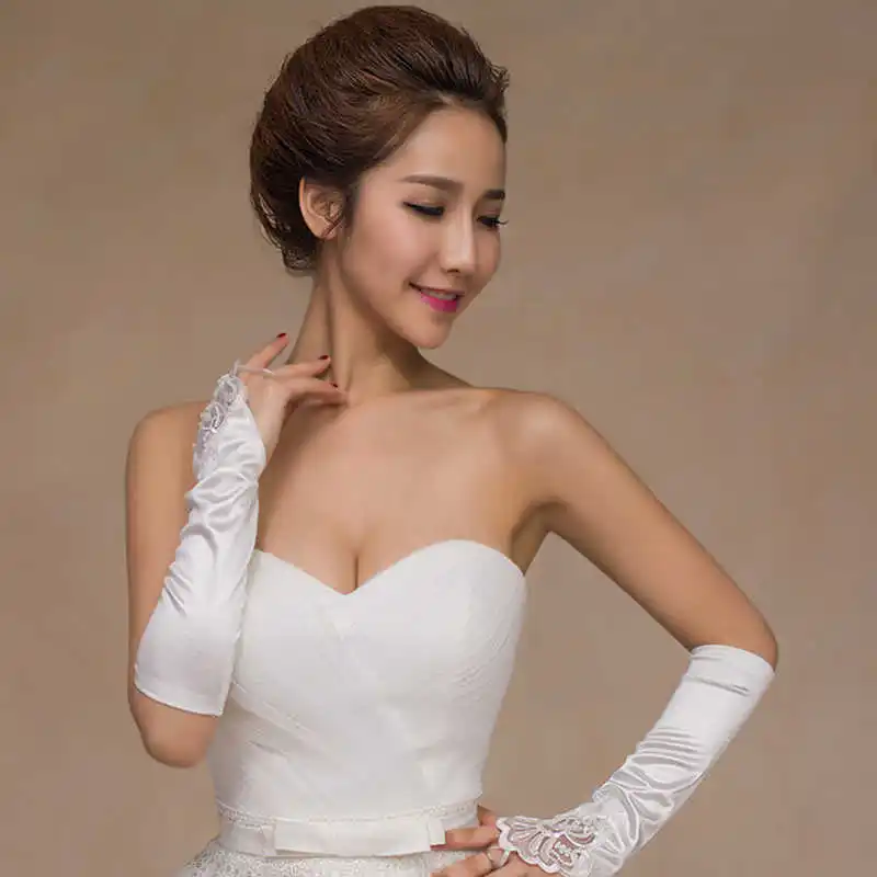 Sexy long lady erotic accessories with no fingers frizzy flower bridal gloves wedding dress lace gloves embroidered hand gloves 
Sexy long lady erotic accessories with no fingers frizzy flower bridal gloves wedding dress lace gloves embroidered hand gloves