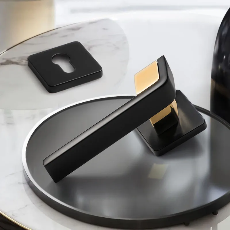 Black & Gold Door Lock Luxury European American Modern Light Solid Wood Interior Door Lock Bedroom Split Handle Knob
Black & Gold Door Lock Luxury European American Modern Light Solid Wood Interior Door Lock Bedroom Split Handle Knob