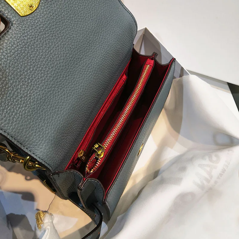 Quality Leather Crossbody Bag for Women 2020 New Fashion Single Shoulder Messenger Flap Bags Ladies Fashionable Purses Party Bag
Quality Leather Crossbody Bag for Women 2020 New Fashion Single Shoulder Messenger Flap Bags Ladies Fashionable Purses Party Bag