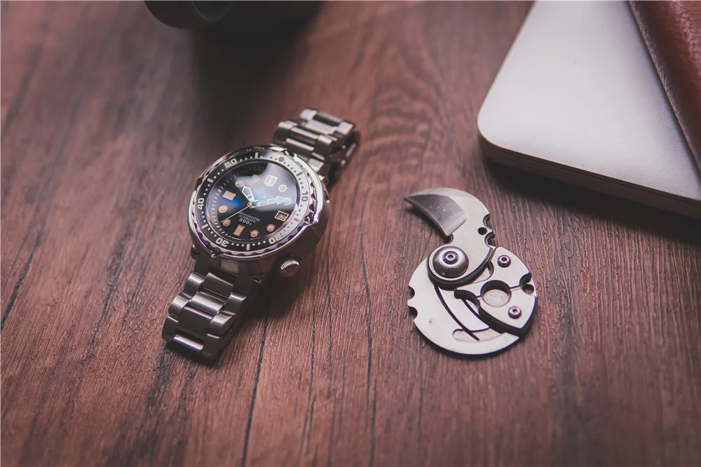 PROXIMA SBBN031 Blue Dial Rotating Ceramic Bezel Sapphire 300M WR NH35 Automatic Movement Diving Watch
PROXIMA SBBN031 Blue Dial Rotating Ceramic Bezel Sapphire 300M WR NH35 Automatic Movement Diving Watch