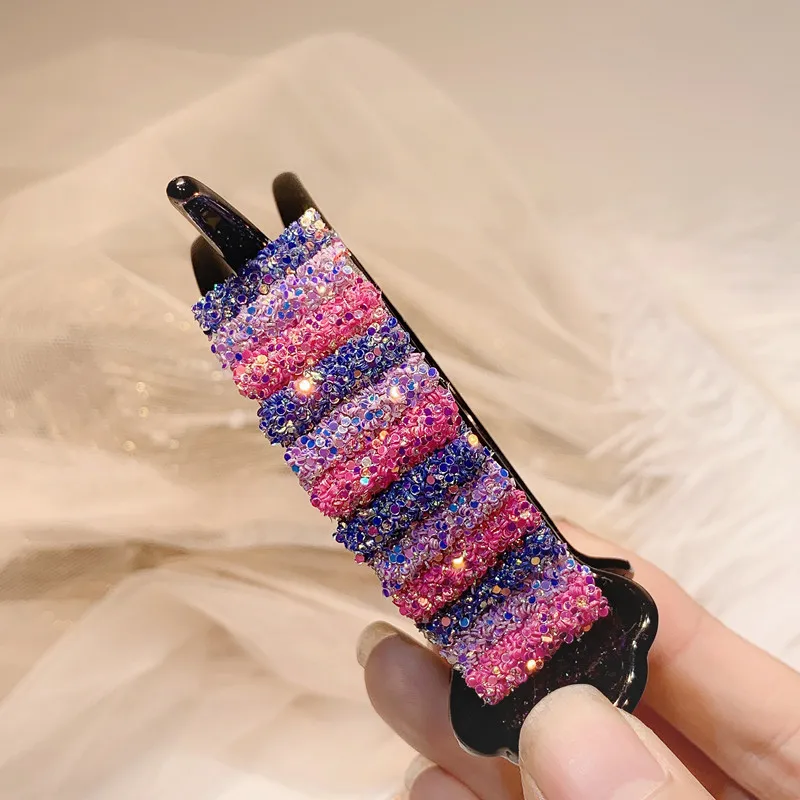 Korean Big Sequin Claw Clip for Bun Ponytail Hair Clamps Girls Fashion Sequin Shining Hairpin Accessories Rainbow Hair Clips 
Korean Big Sequin Claw Clip for Bun Ponytail Hair Clamps Girls Fashion Sequin Shining Hairpin Accessories Rainbow Hair Clips