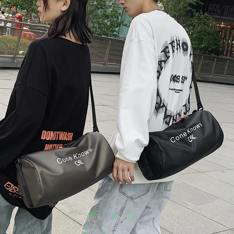 Shoulder Bag Couple Street Leisure Lazy Style New Sports Bag Student Youth Cylinder Bag Simple Messenger Bag
Shoulder Bag Couple Street Leisure Lazy Style New Sports Bag Student Youth Cylinder Bag Simple Messenger Bag