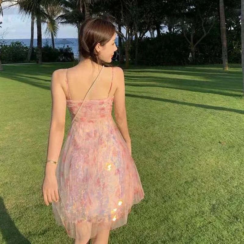 2021 Summer Women Rainbow Sequined Mini Party Dress Korean Backless Sexy Printed Mesh Cute Sundress Sleeveless Pink Fairy Dress
2021 Summer Women Rainbow Sequined Mini Party Dress Korean Backless Sexy Printed Mesh Cute Sundress Sleeveless Pink Fairy Dress