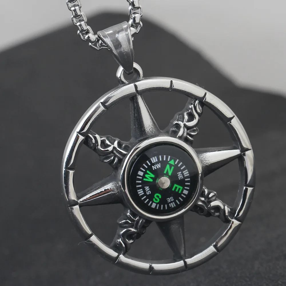 High quality 2020 new fashion compass pendant men's retro stainless steel necklace handmade hip-hop men's jewelry
High quality 2020 new fashion compass pendant men's retro stainless steel necklace handmade hip-hop men's jewelry