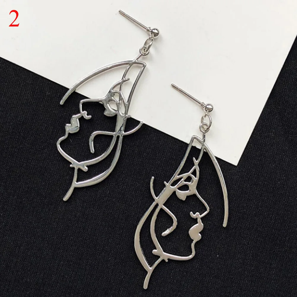 1 pair Punk Human Face Drop Earrings For Women Retro Abstract Hollow out Statement Hand Metal Fashion Dangle Earring Jewelry
1 pair Punk Human Face Drop Earrings For Women Retro Abstract Hollow out Statement Hand Metal Fashion Dangle Earring Jewelry