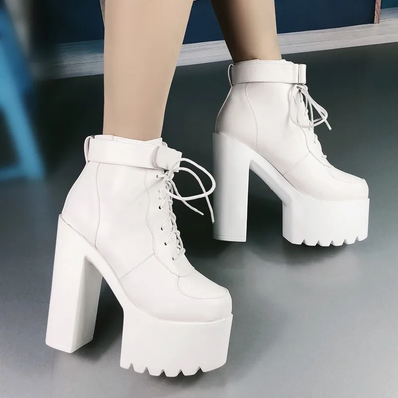 15 Cm Velvet High Heels, Short Boots, Women's Shoes With High Platform Black White Boot Sexy 
15 Cm Velvet High Heels, Short Boots, Women's Shoes With High Platform Black White Boot Sexy
