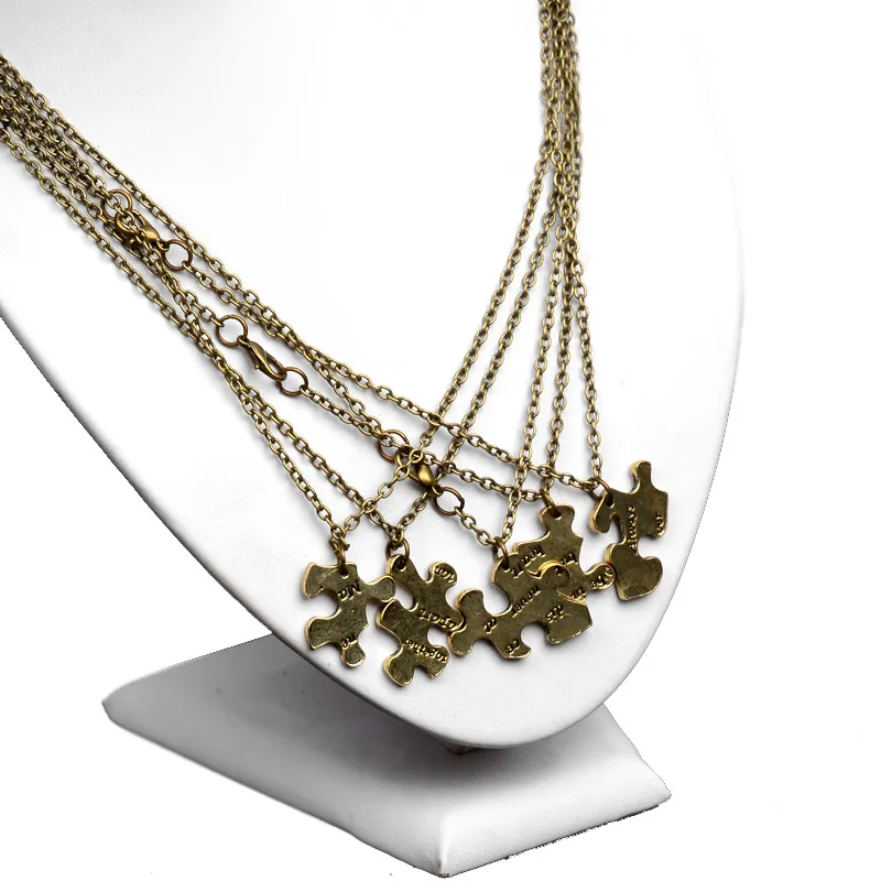 Best Friend Fashion Jewelry Necklace Female Stitching Irregular Geometric Pendant Collar BFF Girlfriend Friendship Gift 2020 New
Best Friend Fashion Jewelry Necklace Female Stitching Irregular Geometric Pendant Collar BFF Girlfriend Friendship Gift 2020 New