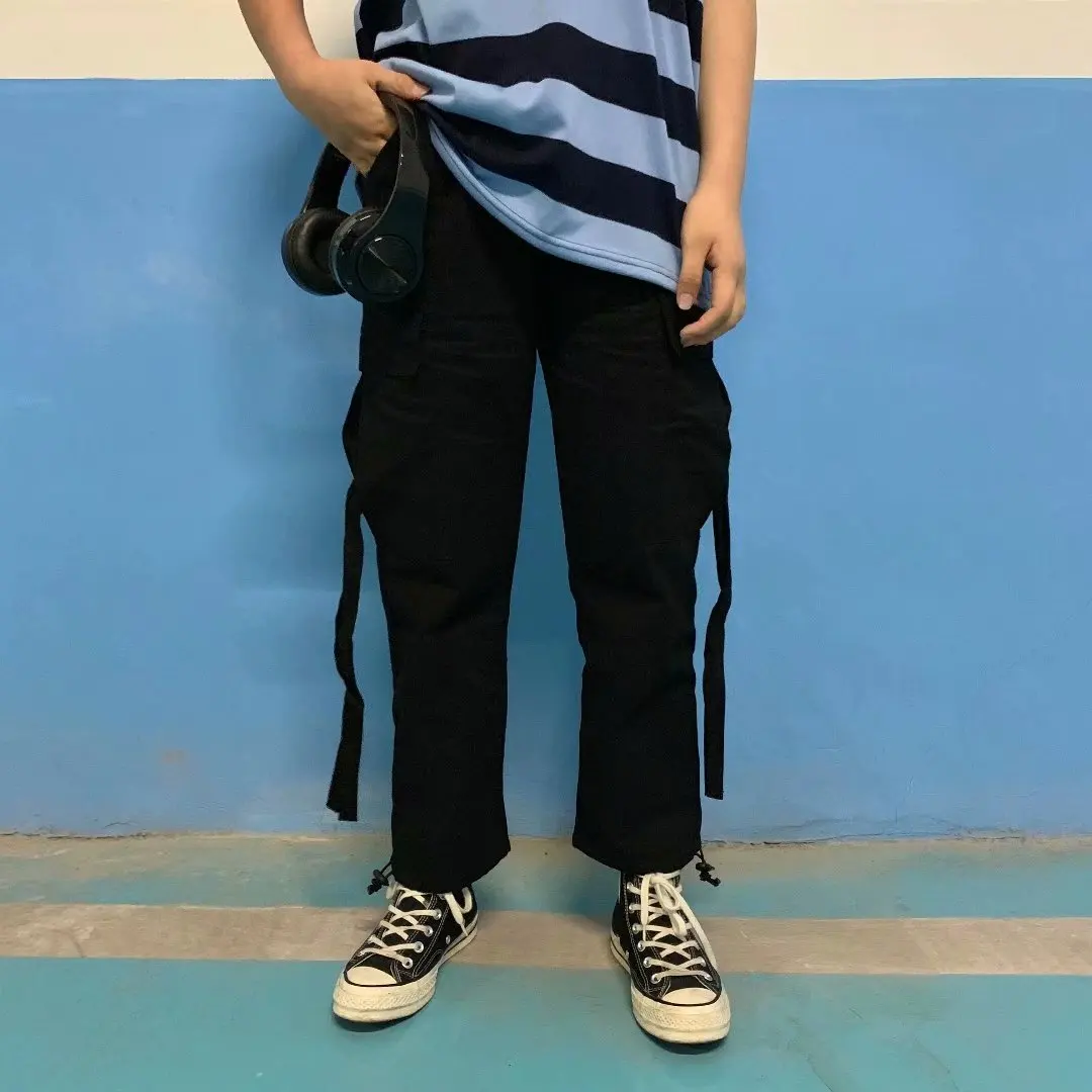 Streetwear Grunge Fashion Jeans Patchwork Chain Loose Women Straight Denim Pants 90s Style High Waist Indie Trousers
Streetwear Grunge Fashion Jeans Patchwork Chain Loose Women Straight Denim Pants 90s Style High Waist Indie Trousers