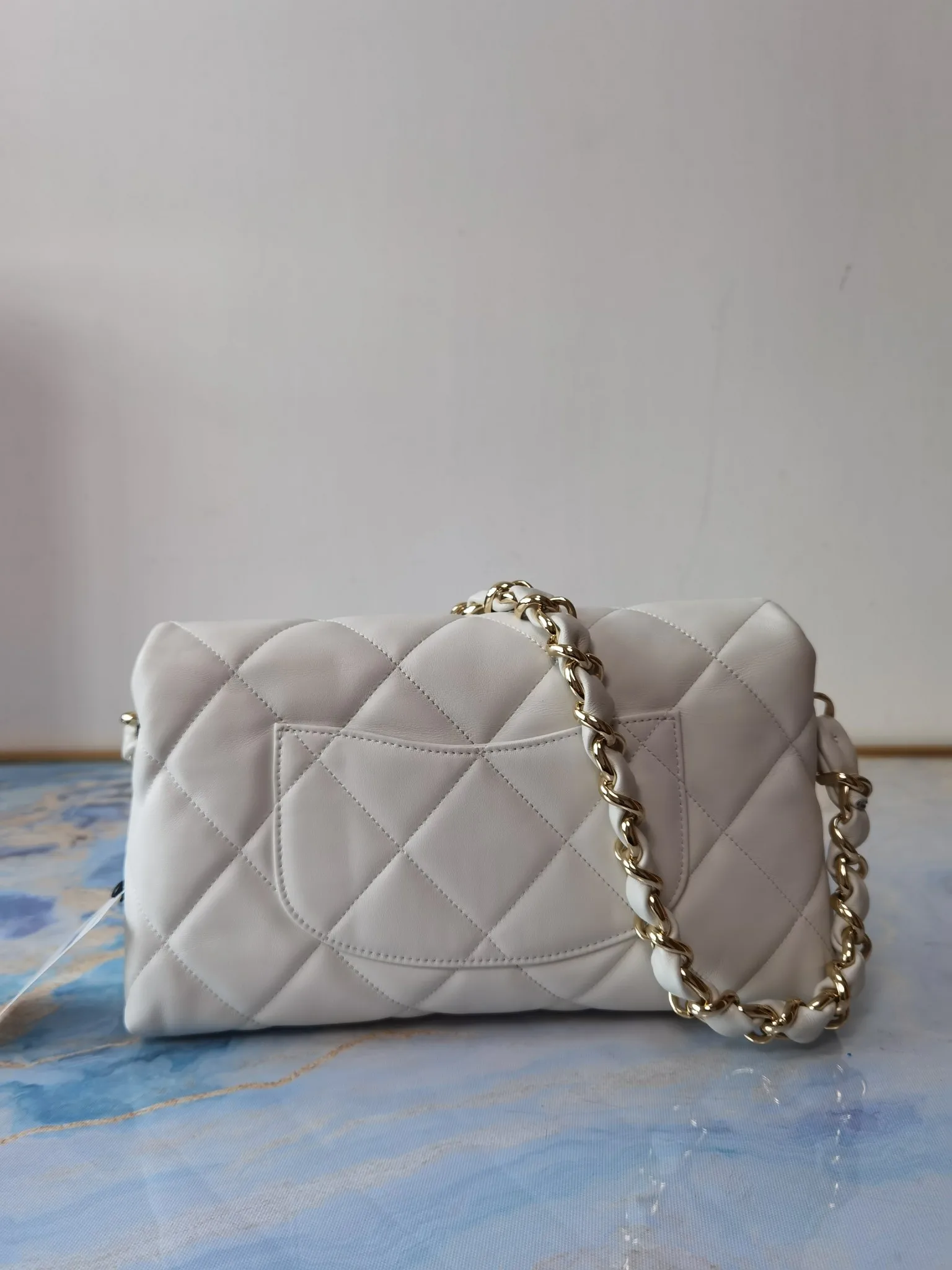 handmade designer bags famous brand women 2021 luxury handbags woman genuine leather runway female Europe handmade top quality
handmade designer bags famous brand women 2021 luxury handbags woman genuine leather runway female Europe handmade top quality