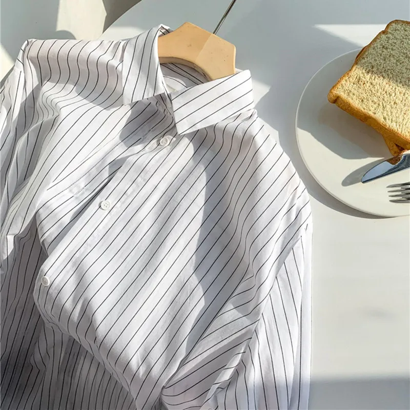 HziriP Fashion Basic Striped Shirt Women Tops 2021 New Minimalist Plus Size Casual Shirts OL Loose Full Sleeve Chic Blouses
HziriP Fashion Basic Striped Shirt Women Tops 2021 New Minimalist Plus Size Casual Shirts OL Loose Full Sleeve Chic Blouses