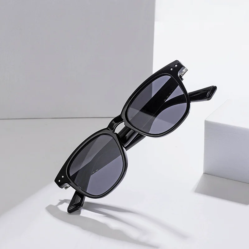 KX01S Smart Glasses Wireless Bluetooth Hands-Free Calling o Open Ear ligent Sunglasses
KX01S Smart Glasses Wireless Bluetooth Hands-Free Calling o Open Ear ligent Sunglasses