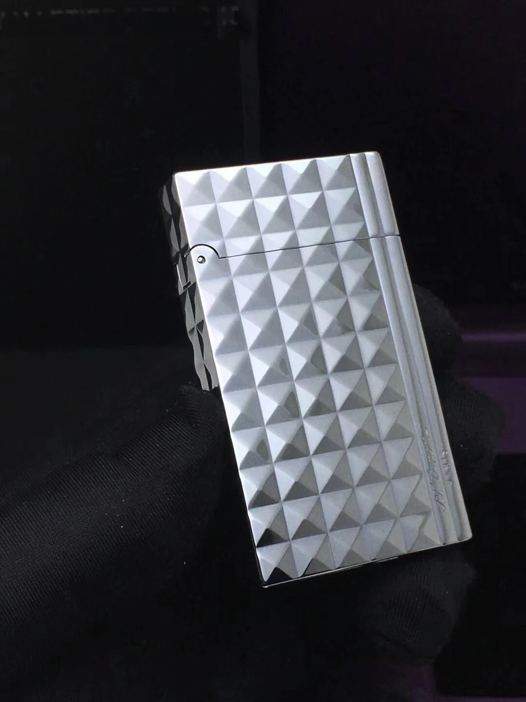 Brand new original DuPont bright sound lighter retro pure copper inflatable cigarette lighter exquisite smoking accessories
Brand new original DuPont bright sound lighter retro pure copper inflatable cigarette lighter exquisite smoking accessories