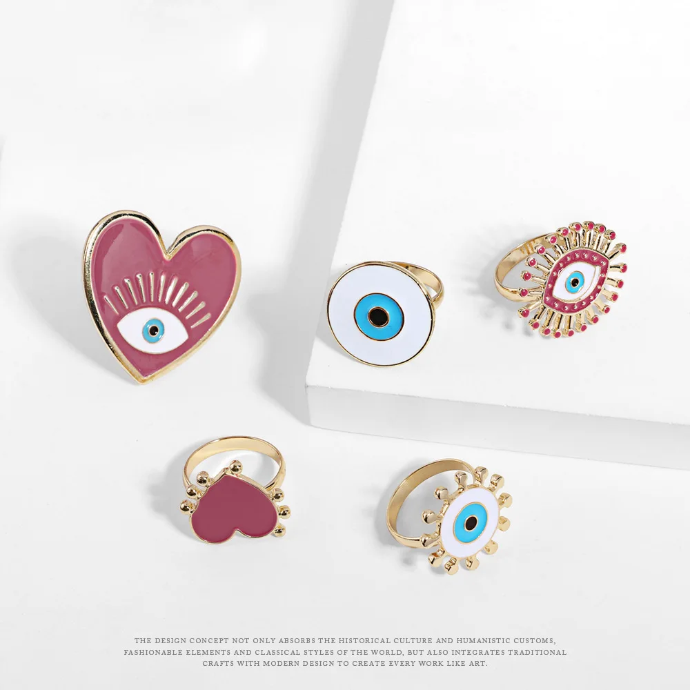 Gothic Heart Evil Eye Pendant Rings For Women Gold Plated Blue Eyes Charm Finger Ring Fashion Jewelry Party Accessories Gift 
Gothic Heart Evil Eye Pendant Rings For Women Gold Plated Blue Eyes Charm Finger Ring Fashion Jewelry Party Accessories Gift