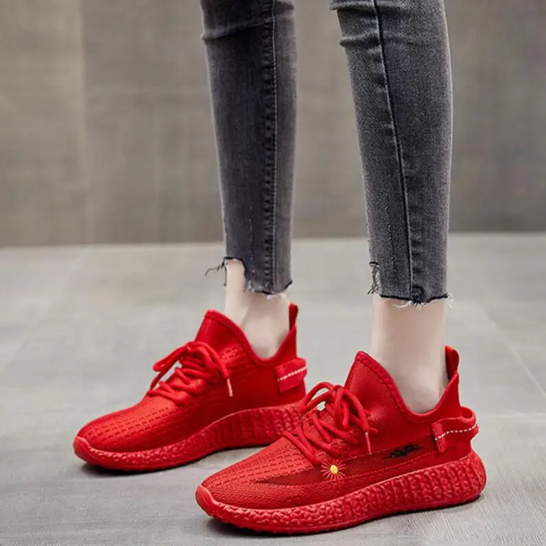 Unisex Summer Mesh Breathable Fitness Shoes Fashion Daisy Embroidery Sneakers Casual Sports Shoes Beach Shoes Running Shoes
Unisex Summer Mesh Breathable Fitness Shoes Fashion Daisy Embroidery Sneakers Casual Sports Shoes Beach Shoes Running Shoes