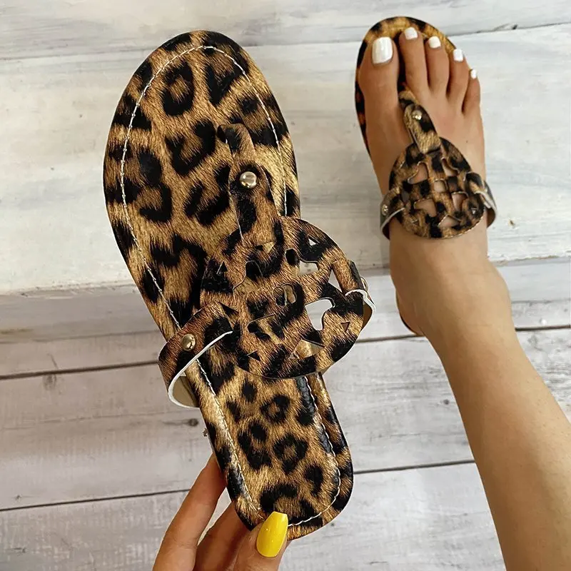 Fashion Woman Slippers Leopard Print Flip Flops Women Summer Shoes Woman Outdoor Flat Slippers Casual Slides Women Plus Size 43
Fashion Woman Slippers Leopard Print Flip Flops Women Summer Shoes Woman Outdoor Flat Slippers Casual Slides Women Plus Size 43