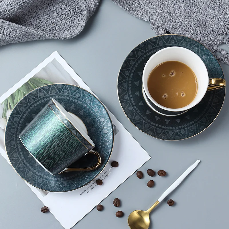 Lekoch Coffee Cup Saucer Spoon Set 220ml Nordic Tea Cup Golden Porcelain Tea Advanced Ceramic Teacup Cafe Espresso Cup for Gift
Lekoch Coffee Cup Saucer Spoon Set 220ml Nordic Tea Cup Golden Porcelain Tea Advanced Ceramic Teacup Cafe Espresso Cup for Gift