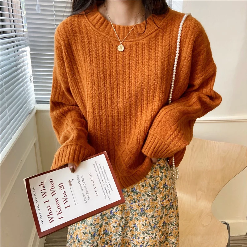 2021 Fashion Solid Knitted Sweater Women Autumn Loose O-neck Vertical Stripes Pullovers Korean Outwear Long Sleeve Jumpers
2021 Fashion Solid Knitted Sweater Women Autumn Loose O-neck Vertical Stripes Pullovers Korean Outwear Long Sleeve Jumpers