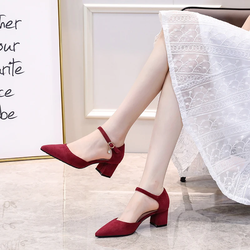 Sandals Female Summer Shoes Casual Back Strap Shoes For Girl Point Toe Thick Heels Comfortable Sandals Fashion High Heels Plush
Sandals Female Summer Shoes Casual Back Strap Shoes For Girl Point Toe Thick Heels Comfortable Sandals Fashion High Heels Plush
