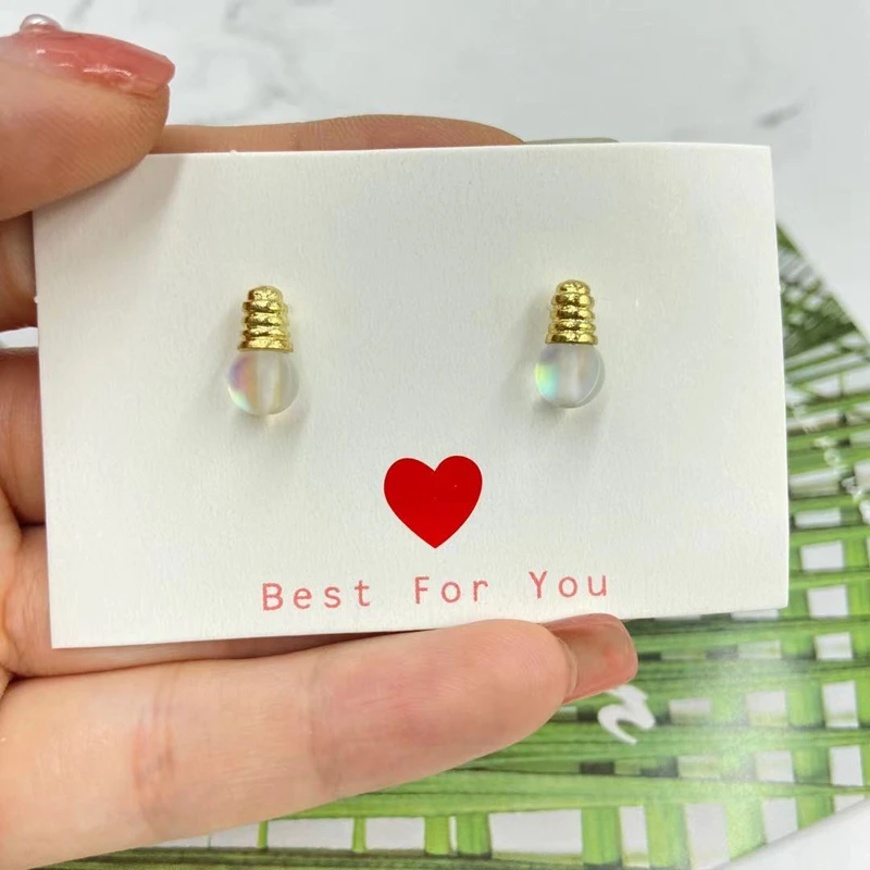 2021 Korea Simulation Fashion Light Bulb Small Earrings Small Fresh Cartoon Creative Earring Earrings Cute Girl
2021 Korea Simulation Fashion Light Bulb Small Earrings Small Fresh Cartoon Creative Earring Earrings Cute Girl