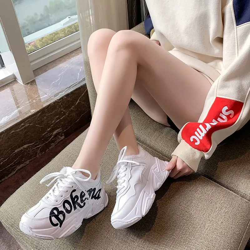 Flat Platform Shoes Woman Sneakers Leather Dad Sneakers Women Casual Tenis Feminino Letter Print Chunky Shoes Zapatillas Mujer
Flat Platform Shoes Woman Sneakers Leather Dad Sneakers Women Casual Tenis Feminino Letter Print Chunky Shoes Zapatillas Mujer