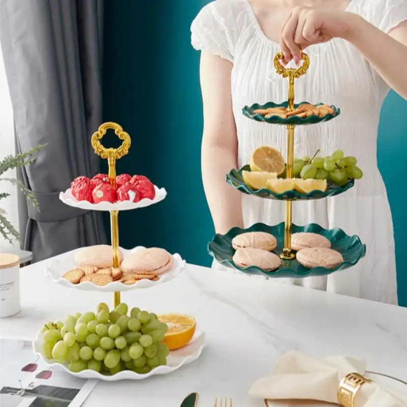 3 Tier Cake St3 And Plates Style European Wedding Party Multi Layer Plastic Three-tier Fruit Tray Snack Candy Tray Kitchen Tools 
3 Tier Cake St3 And Plates Style European Wedding Party Multi Layer Plastic Three-tier Fruit Tray Snack Candy Tray Kitchen Tools