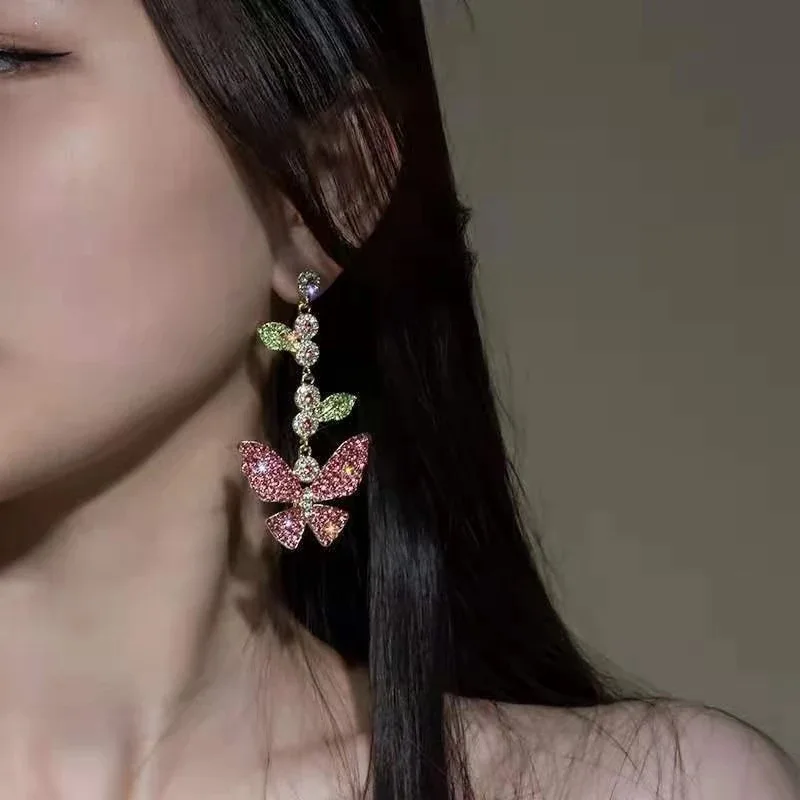 Earring 2021 New High-end Female Long S925 Silver New Japanese and Korean Personality Dangle Earrings Chinese Fashion Luxury
Earring 2021 New High-end Female Long S925 Silver New Japanese and Korean Personality Dangle Earrings Chinese Fashion Luxury