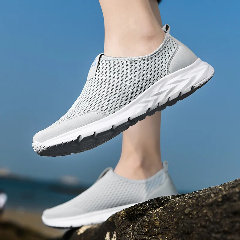 Vulcanize Shoes Men Sneakers Breathable Men Casual Shoes Non-slip Male Loafers Men Shoes Lightweight Tenis Masculino Wholesale
Vulcanize Shoes Men Sneakers Breathable Men Casual Shoes Non-slip Male Loafers Men Shoes Lightweight Tenis Masculino Wholesale