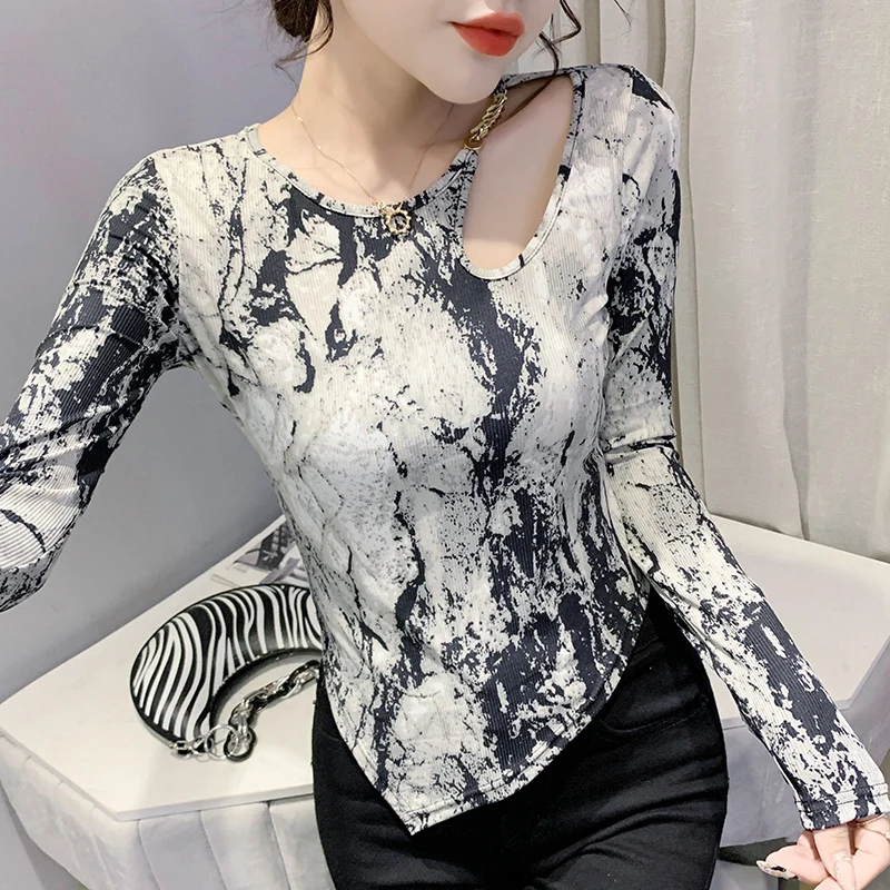 Fall Winter Clothes Lady Cotton T-Shirt Fashion Sexy Print Tie-Dye Chain Hollow Out Women Tops Long Sleeve Tees
Fall Winter Clothes Lady Cotton T-Shirt Fashion Sexy Print Tie-Dye Chain Hollow Out Women Tops Long Sleeve Tees