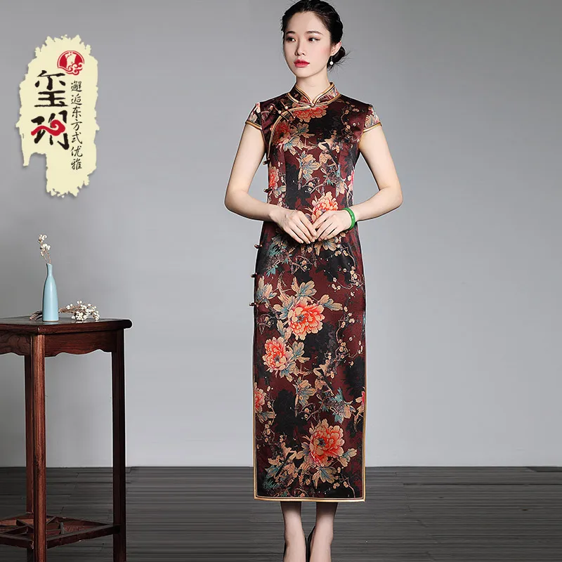 summer blockbuster silk annual spend long traditional qipao dress to restore ancient ways of cultivate morality dress
summer blockbuster silk annual spend long traditional qipao dress to restore ancient ways of cultivate morality dress