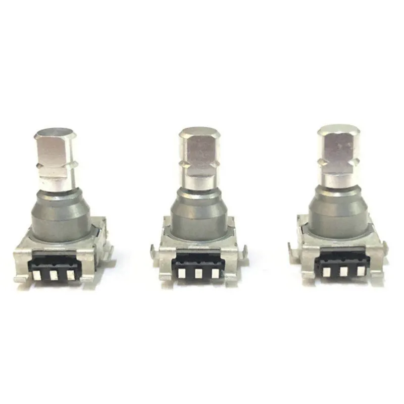 Кодировщик патч-типа EC11 с нажимным переключателем, 1 шт., длина вала 16 мм, 30 позиций, 15 импульсов
Кодировщик патч-типа EC11 с нажимным переключателем, 1 шт., длина вала 16 мм, 30 позиций, 15 импульсов