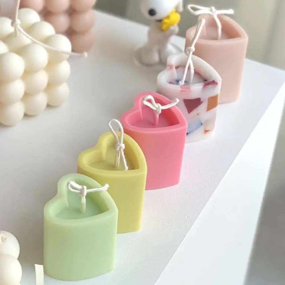 DIY Handmade Candle Mold Candle Making 3d Columnar Heart Shape Plastic Acrylic Mold Resin Soap Cake Chocolate Making Tools
DIY Handmade Candle Mold Candle Making 3d Columnar Heart Shape Plastic Acrylic Mold Resin Soap Cake Chocolate Making Tools
