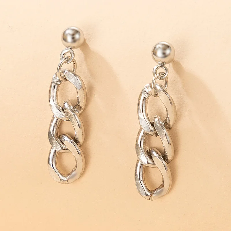 The New Cold Style Retro Metal Chain Earrings Women's Simple and Versatile Temperament Fashion Earrings Trendy Cool Earrings
The New Cold Style Retro Metal Chain Earrings Women's Simple and Versatile Temperament Fashion Earrings Trendy Cool Earrings