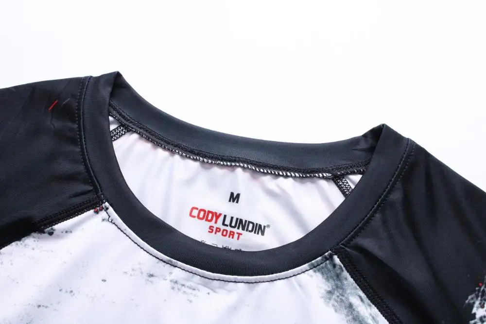 Man Compression Sport Suit Quick-drying Sweat Fitness Training MMA Kit rashguard Male Sportswear Jogging Race Clothes
Man Compression Sport Suit Quick-drying Sweat Fitness Training MMA Kit rashguard Male Sportswear Jogging Race Clothes