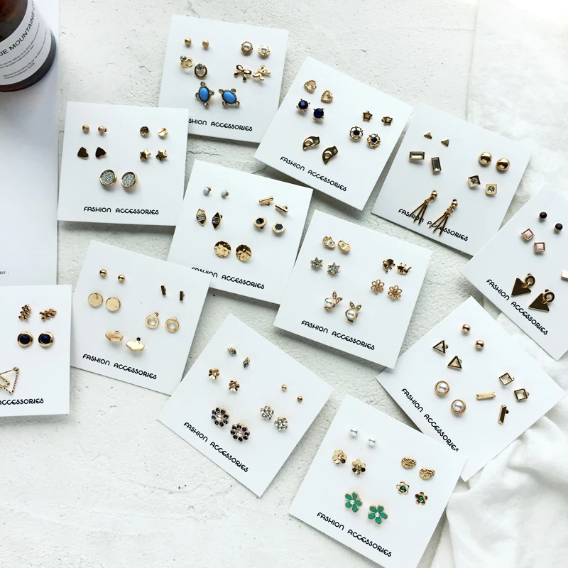 Fashion Jewelry A set of 5 Pairs of Earrings Metal Resin Geometric Small Pearl Flower Stud Earrings Female Jewelry Party Gifts
Fashion Jewelry A set of 5 Pairs of Earrings Metal Resin Geometric Small Pearl Flower Stud Earrings Female Jewelry Party Gifts