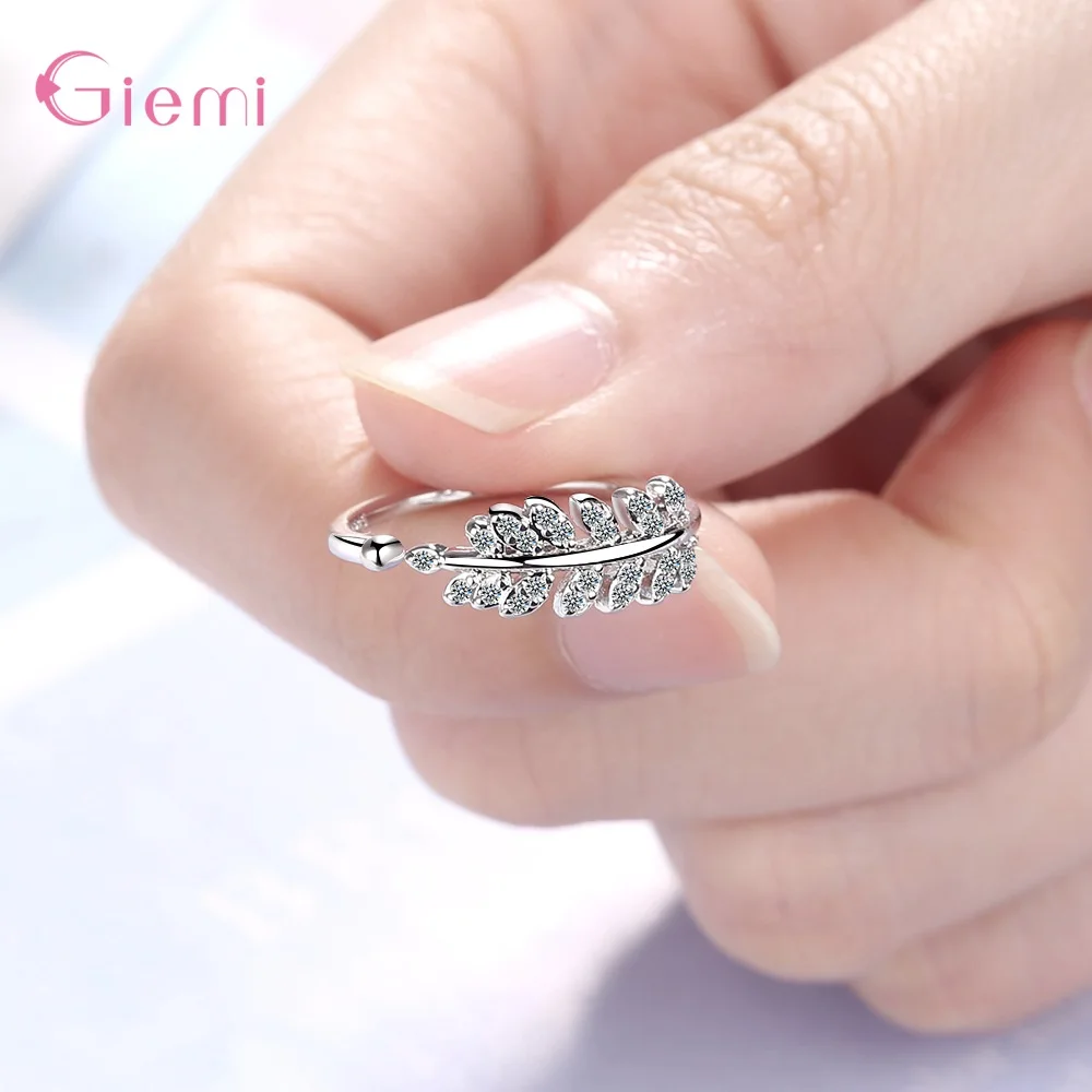 Original 925 Sterling Silver Female Korean Small Fresh Charms Zircons Leaf Open Literary Olive Branch Ring For Women Girls Hot 
Original 925 Sterling Silver Female Korean Small Fresh Charms Zircons Leaf Open Literary Olive Branch Ring For Women Girls Hot