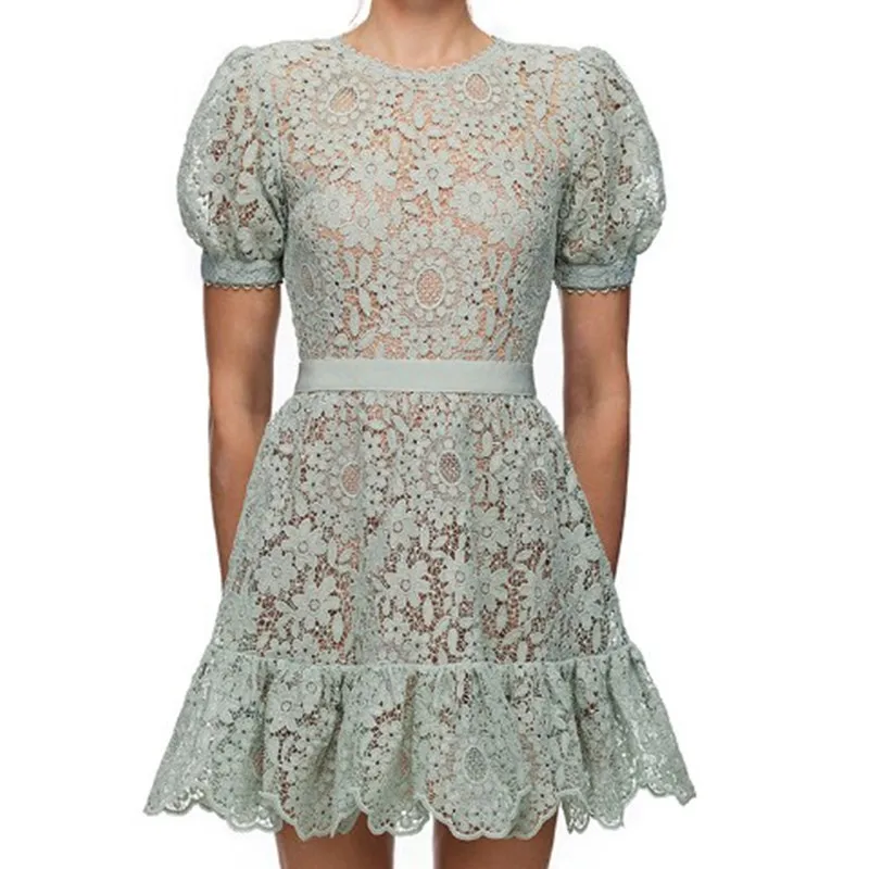 Anlmai кружева лоскутное Летнее мини-платье с О-образным вырезом с пышными рукавами и отверстиями на верхнем слое Self Portrait платье элегантные ве...
Anlmai кружева лоскутное Летнее мини-платье с О-образным вырезом с пышными рукавами и отверстиями на верхнем слое Self Portrait платье элегантные ве...