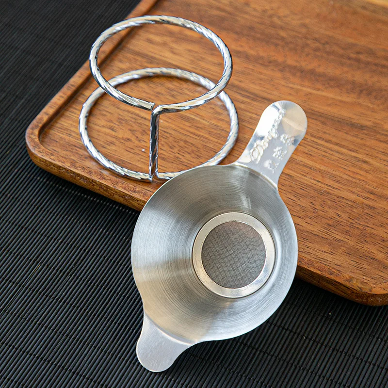 1Pcs Double Ears Teapot Tea Strainer Stainless steel Filter Frame Hot Pot Sou Spice Loose Tea Leaf Infusers Kitchen Accessories
1Pcs Double Ears Teapot Tea Strainer Stainless steel Filter Frame Hot Pot Sou Spice Loose Tea Leaf Infusers Kitchen Accessories