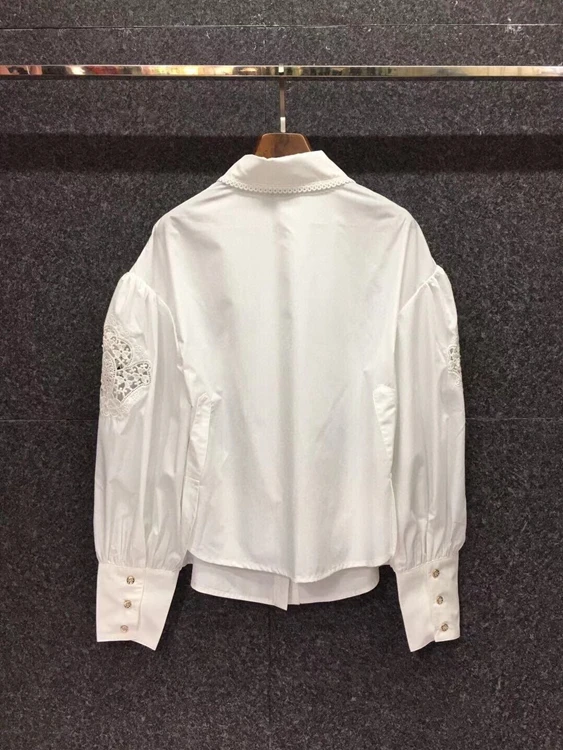 2021 early spring new women's lapel chest hollow water-soluble stitching decorative solid color long-sleeved shirt 1231
2021 early spring new women's lapel chest hollow water-soluble stitching decorative solid color long-sleeved shirt 1231
