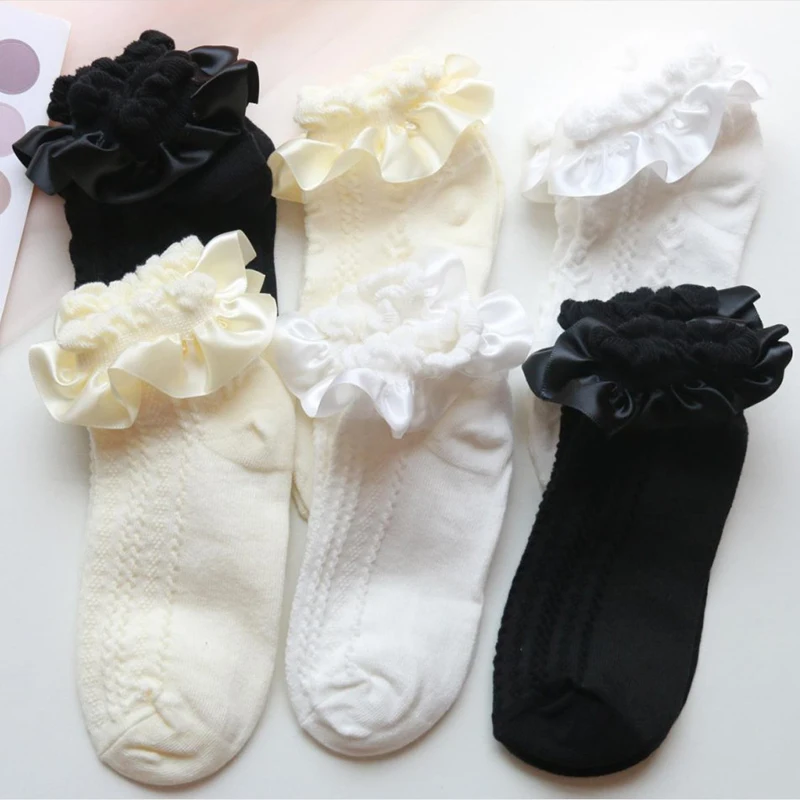1 Pair Lolita Style Japanese Maiden Lovely Woman Low Tube Socks Summer Sweet Ruffle Heart Cotton Princess Socks High Quality
1 Pair Lolita Style Japanese Maiden Lovely Woman Low Tube Socks Summer Sweet Ruffle Heart Cotton Princess Socks High Quality