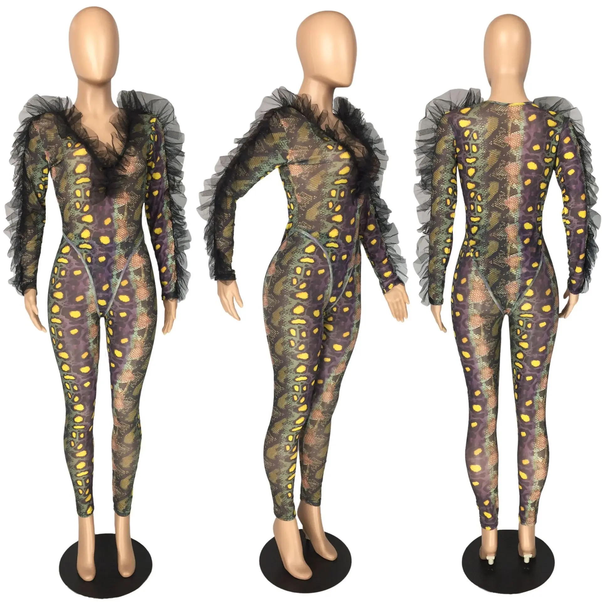New Style Female Sexy Casual Set Print Long Sleeves Deep V-neck Mesh Fashion European and American Women Two Piece Set 
New Style Female Sexy Casual Set Print Long Sleeves Deep V-neck Mesh Fashion European and American Women Two Piece Set