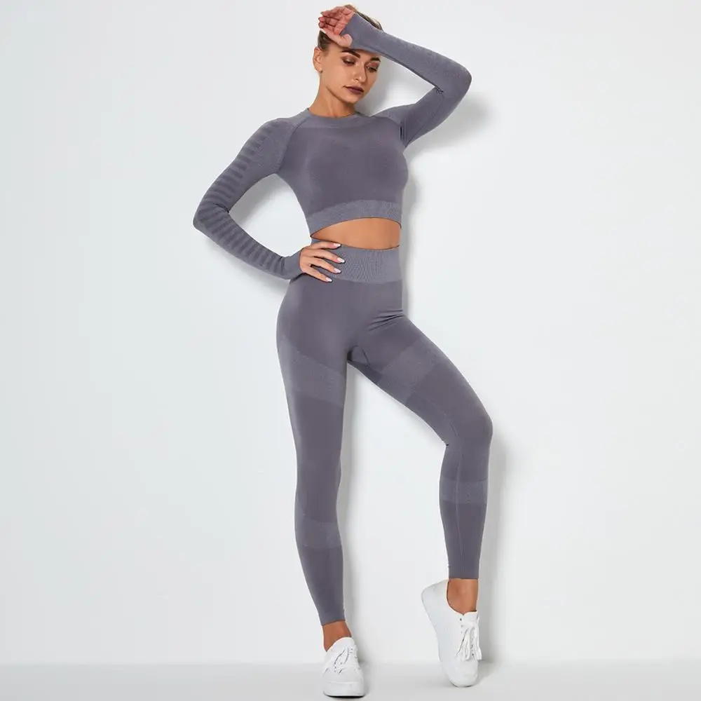 Seamless knitted sportswear suit women's high-elastic yoga wear Slim hip lifting fitness leggings running suit women
Seamless knitted sportswear suit women's high-elastic yoga wear Slim hip lifting fitness leggings running suit women