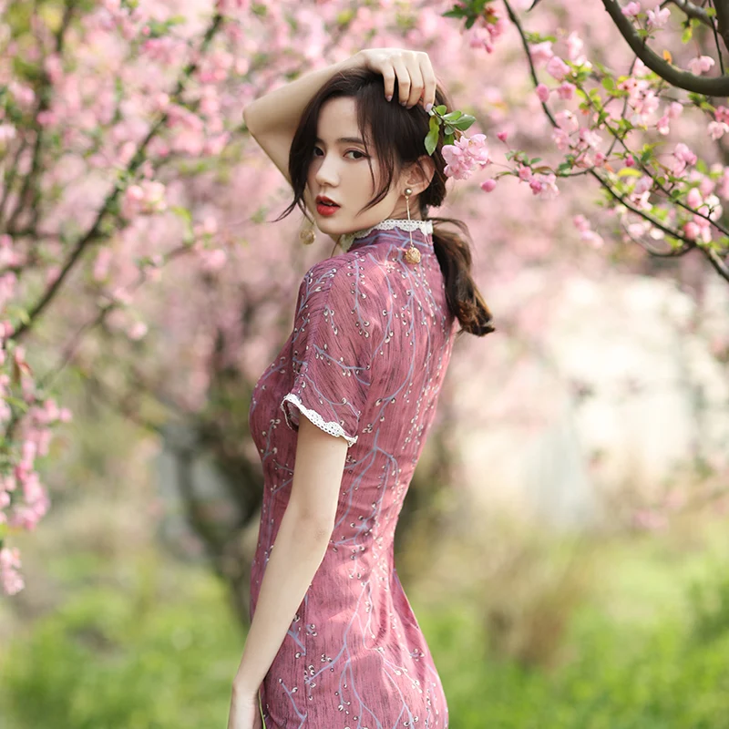 

Шифоновое кружевное модифицированное Повседневное платье-Ципао в новом стиле для молодых девушек платье в китайском стиле выглядит стройн...