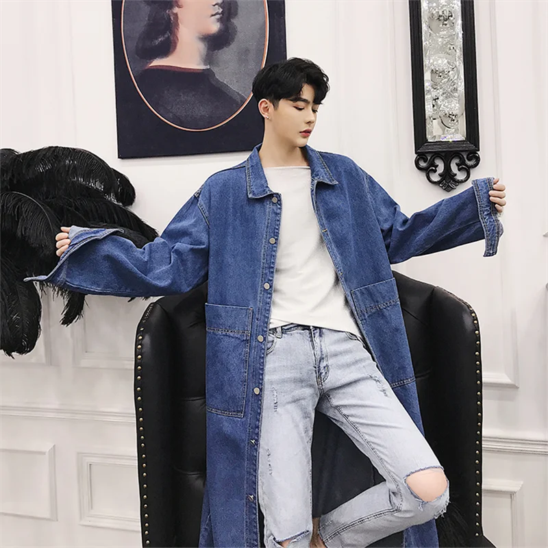 S-XXL!!Men's long windbreaker Korean version of the trend of solid color coat loose long paragraph over the knee denim coat.
S-XXL!!Men's long windbreaker Korean version of the trend of solid color coat loose long paragraph over the knee denim coat.