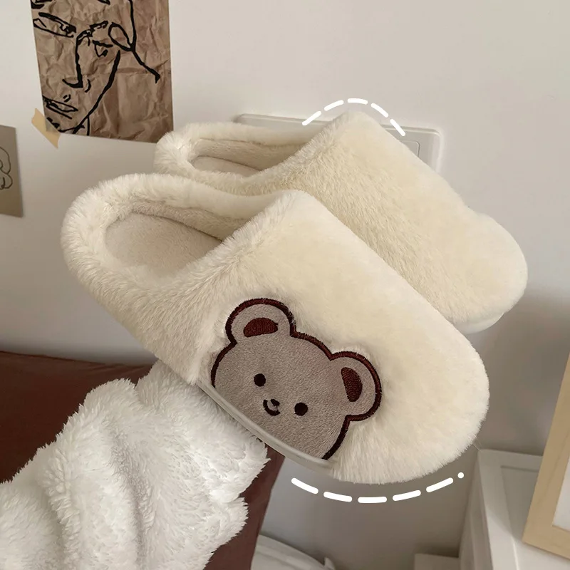 New Fashion Women Shoes for 2021 Winter Solid Warm Plush Cute Cartoon Bear Patterns Couples Indoor Sandals Zapatillas Mujer
New Fashion Women Shoes for 2021 Winter Solid Warm Plush Cute Cartoon Bear Patterns Couples Indoor Sandals Zapatillas Mujer