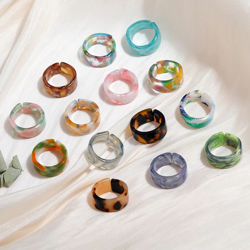 Color Round Ring Open Acetate Ring Smudge Handmade Personality Pull Finger Japan And Korea Retro Party Jewelry Gift 2021 New
Color Round Ring Open Acetate Ring Smudge Handmade Personality Pull Finger Japan And Korea Retro Party Jewelry Gift 2021 New