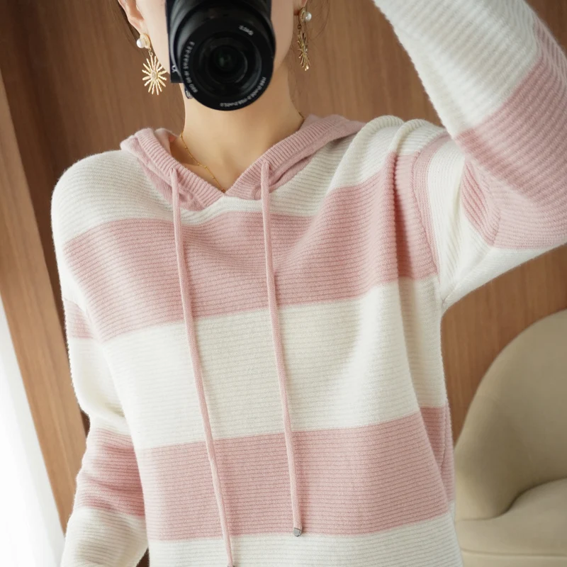 Autumn and winter hooded cashmere sweater women's pullover loose striped hooded pure wool sweater sweater lazy bottoming hoodie
Autumn and winter hooded cashmere sweater women's pullover loose striped hooded pure wool sweater sweater lazy bottoming hoodie